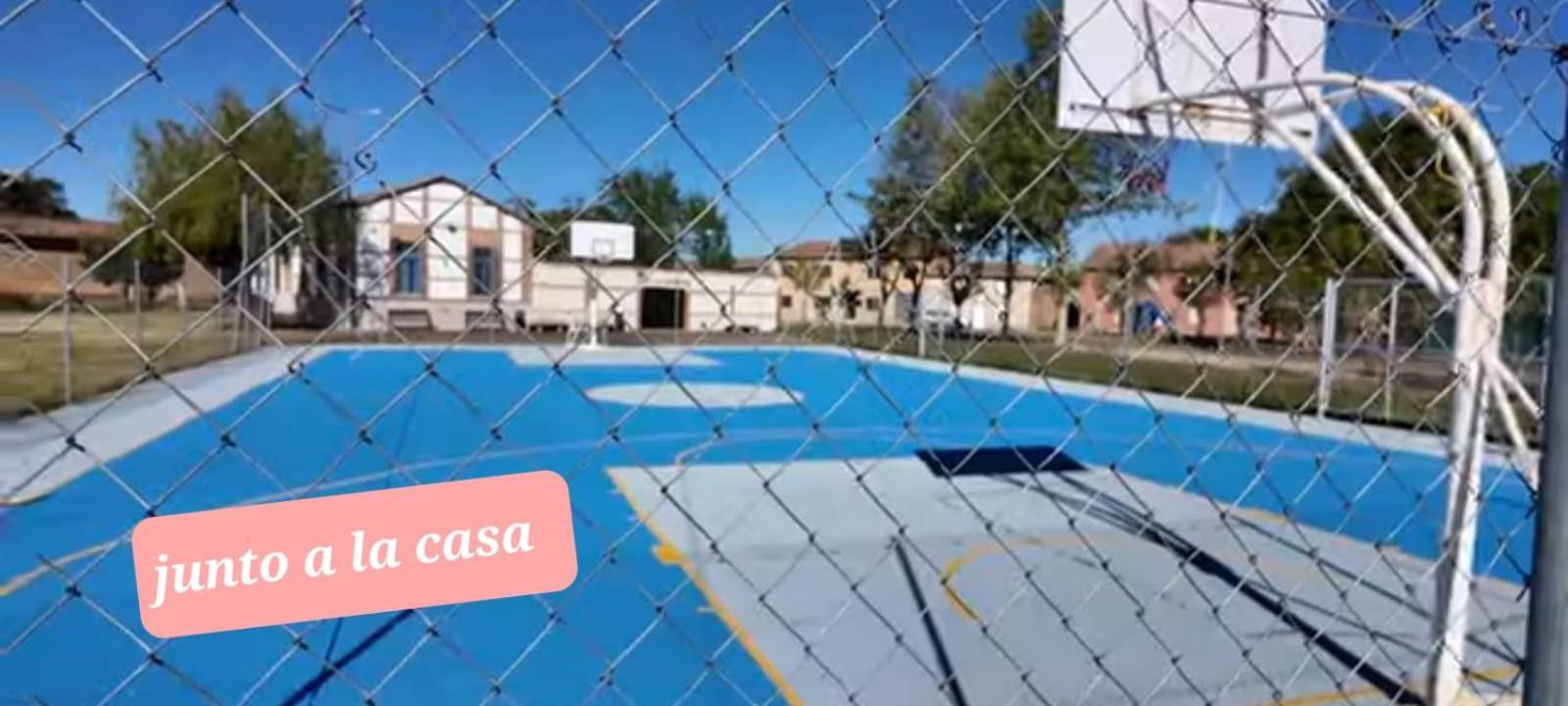 Casa Miguel Y Sally Villanueva de Las Manzanas Eksteriør bilde